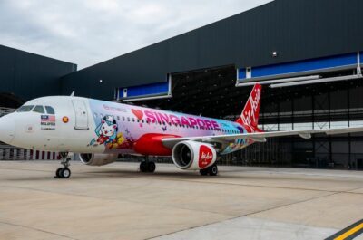 AirAsia New Livery plane love singapore